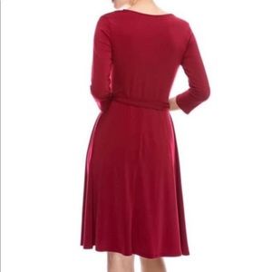 Women’s Burgundy Faux Wrap 3/4 Sleeve Dress